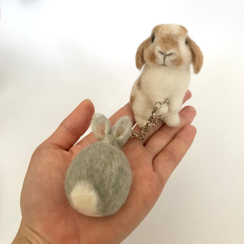 ゆらゆらうさぎさん〜 うさぎ 羊毛フェルト バッグチャーム ロップ