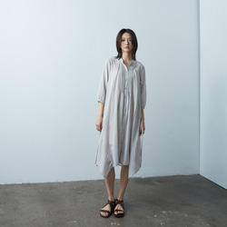 七分袖細褶洋裝 - 杏灰  Pleated 3/4 length sleeve 2 way dress - Gary 第9張的照片