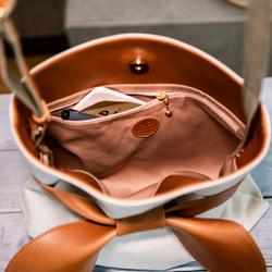 亞麻與真皮緞帶單肩包，6號帆布，米白色 第8張的照片