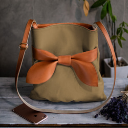 亞麻和真皮緞帶單肩包，採用 6 號帆布製成 [橡木] 第2張的照片