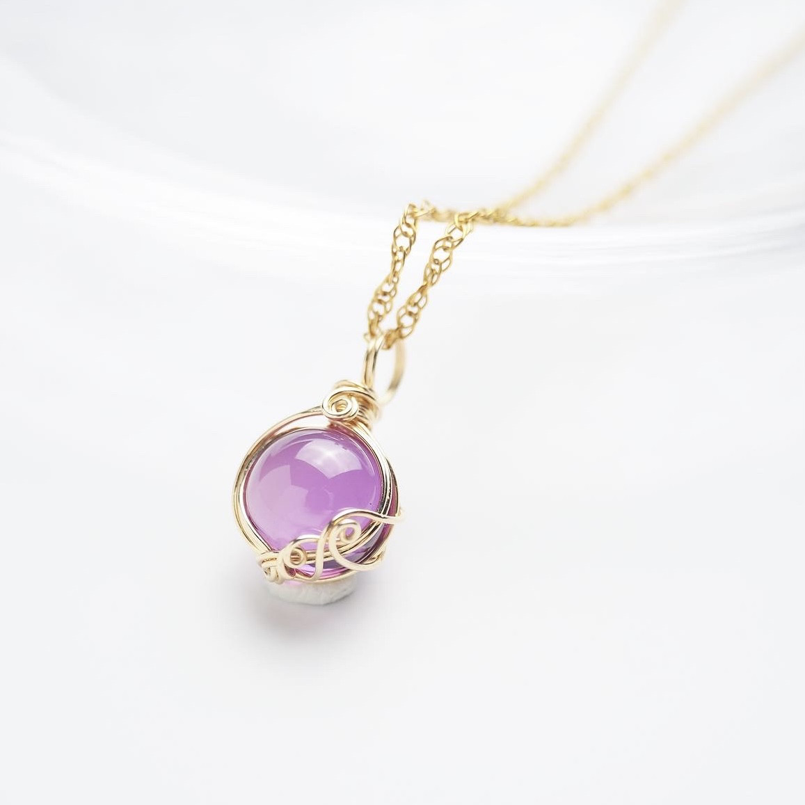 合成 カラーチェンジサファイア （ピンクパープル） / 14kgf