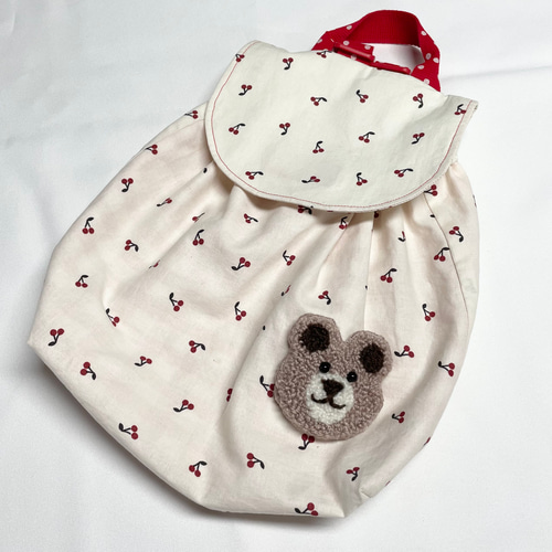 KUKKO様専用//アンティーク風 クマの刺繍ベンチ