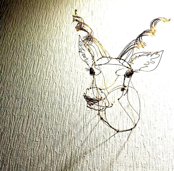 ワイヤーアートブラックバック ゴールドカラー 立体・オブジェ f.k  