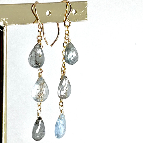 14kgf モスアクアマリン 3連ピアス