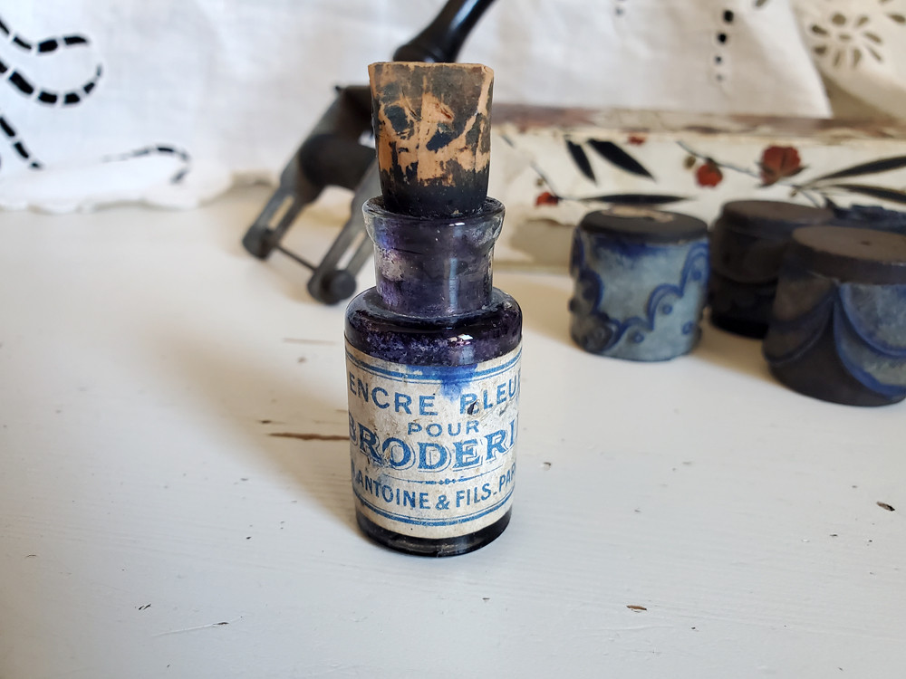 フランス製花柄のインク入れ アンティーク カルトナージュ ボックス | フランスアンティーク