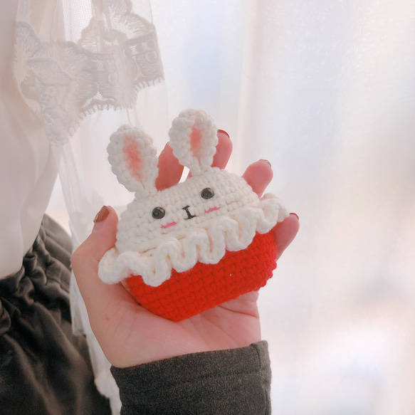 スカートをはいたうさぎ☆AirPods 1/2/3/pro ケース case☆お正月  