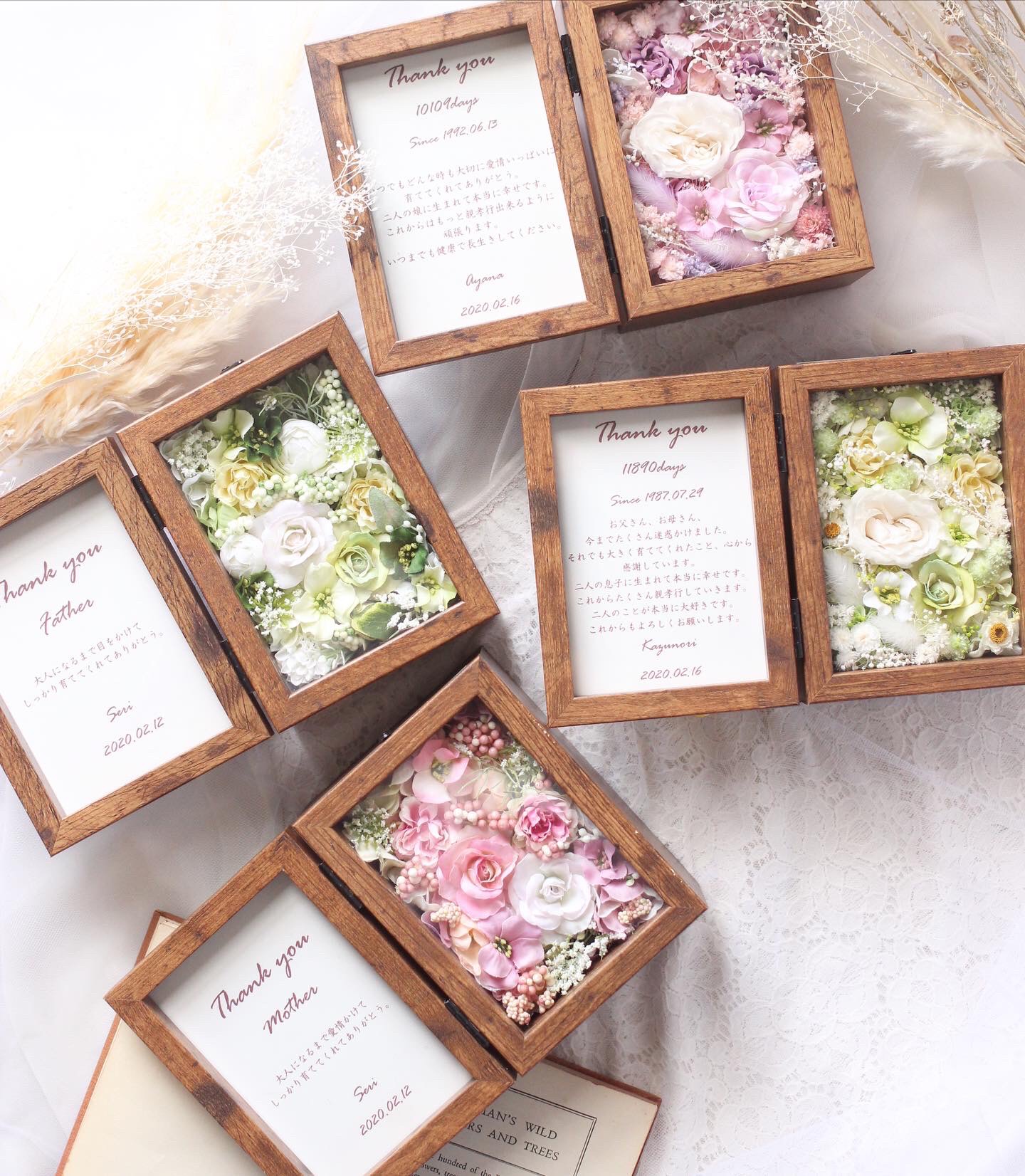 ☆受注製作☆お好きなお花でお作りするフォトフレーム・両親贈呈品、出産祝い、子育て感謝状、還暦祝い、母の日