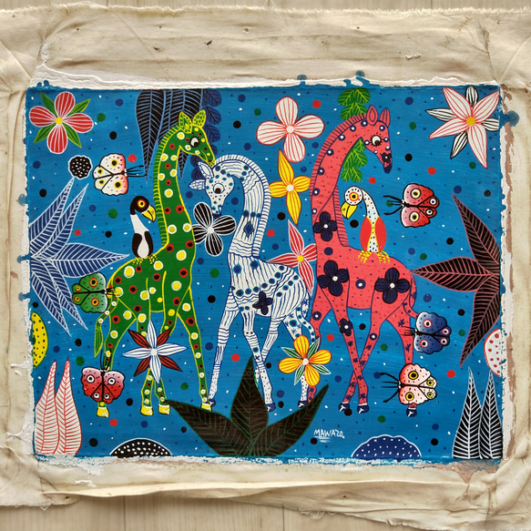 アフリカ絵画『 Colorful giraffe family 』ティンガ×２ by Mawazo 28*35cm 5枚目の画像