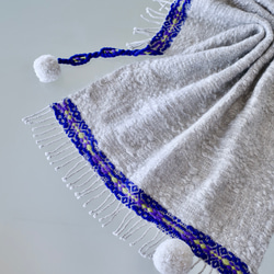 手織り オーバーショット織 ポンポンマフラー handwoven TMMS22134 3枚目の画像