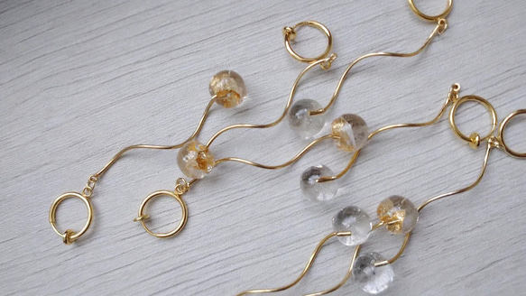 ゆらゆらクリアアクセサリー 1枚目の画像