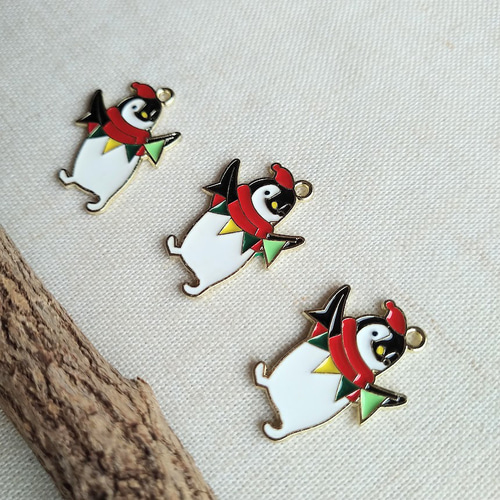 ペンギンサンタチャーム