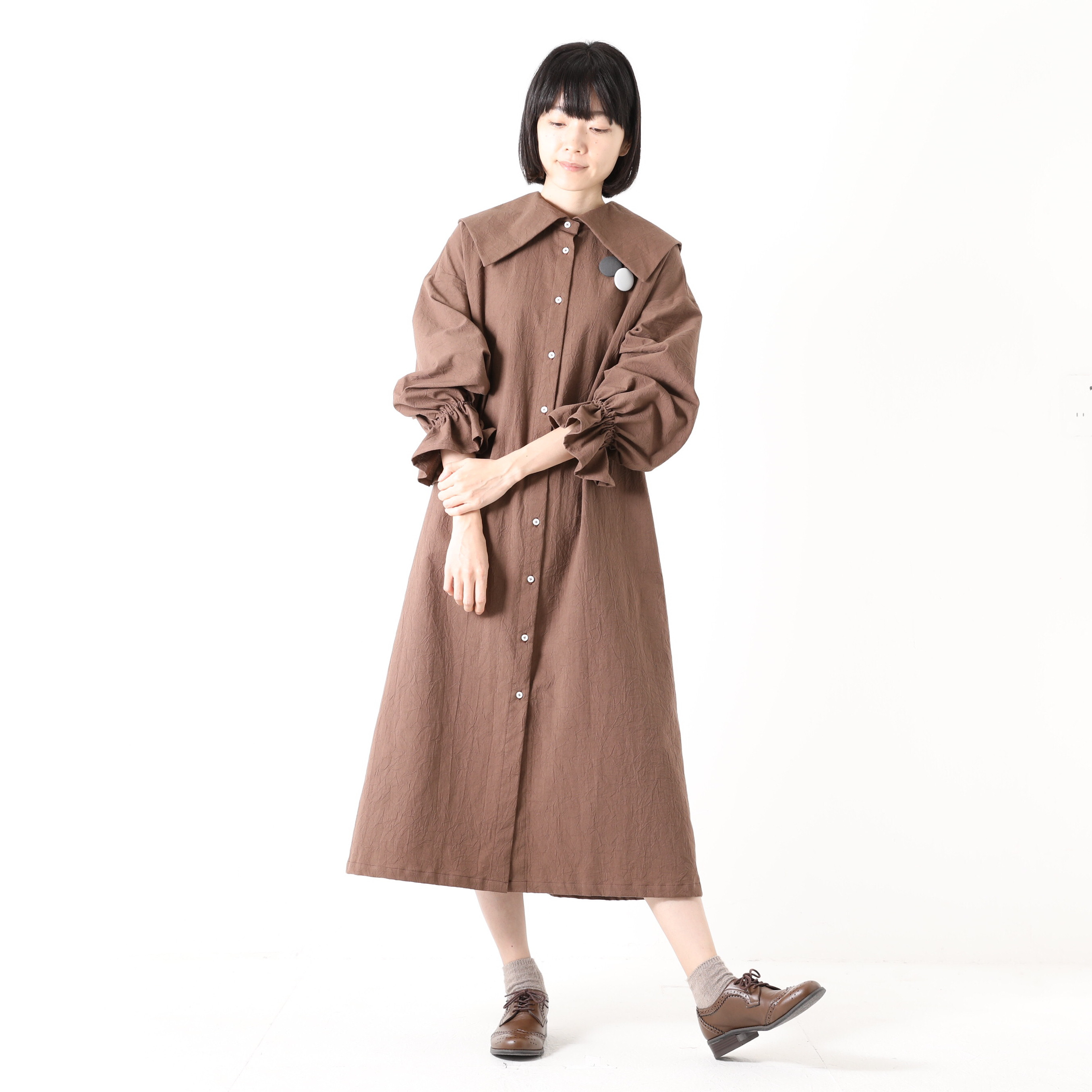 セーラーカラーワンピース　しわ加工