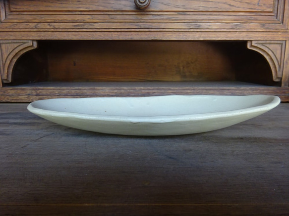 『モダン加飾楕円皿26㎝』パスタ皿カレー皿サンマ皿盛り皿 4枚目の画像