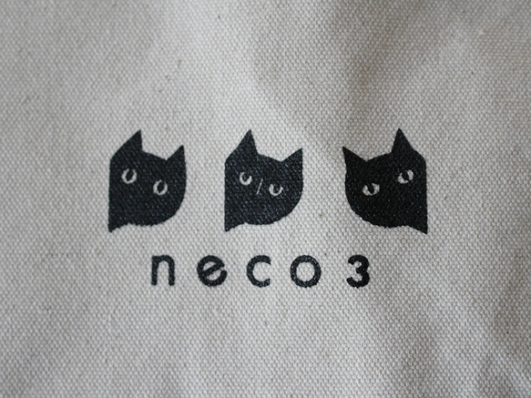 neco3シリーズ「ネコは見た」トートバッグ（ナチュラル）　キャンバストート　ネコ 6枚目の画像