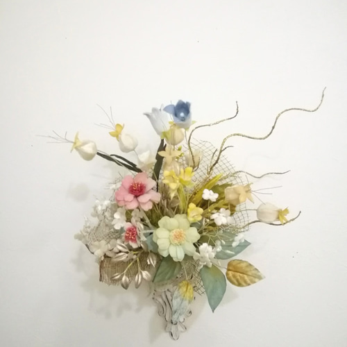 布花　染め花アートフラワー　ハンドメイド　アンティーク風　７点セットまとめ売り アンティークな百日草の花束＊染め布花の壁掛け 海外不可 アート