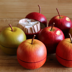 革パティシエseries【革りんご】プロポーズリングケース・小物入れ