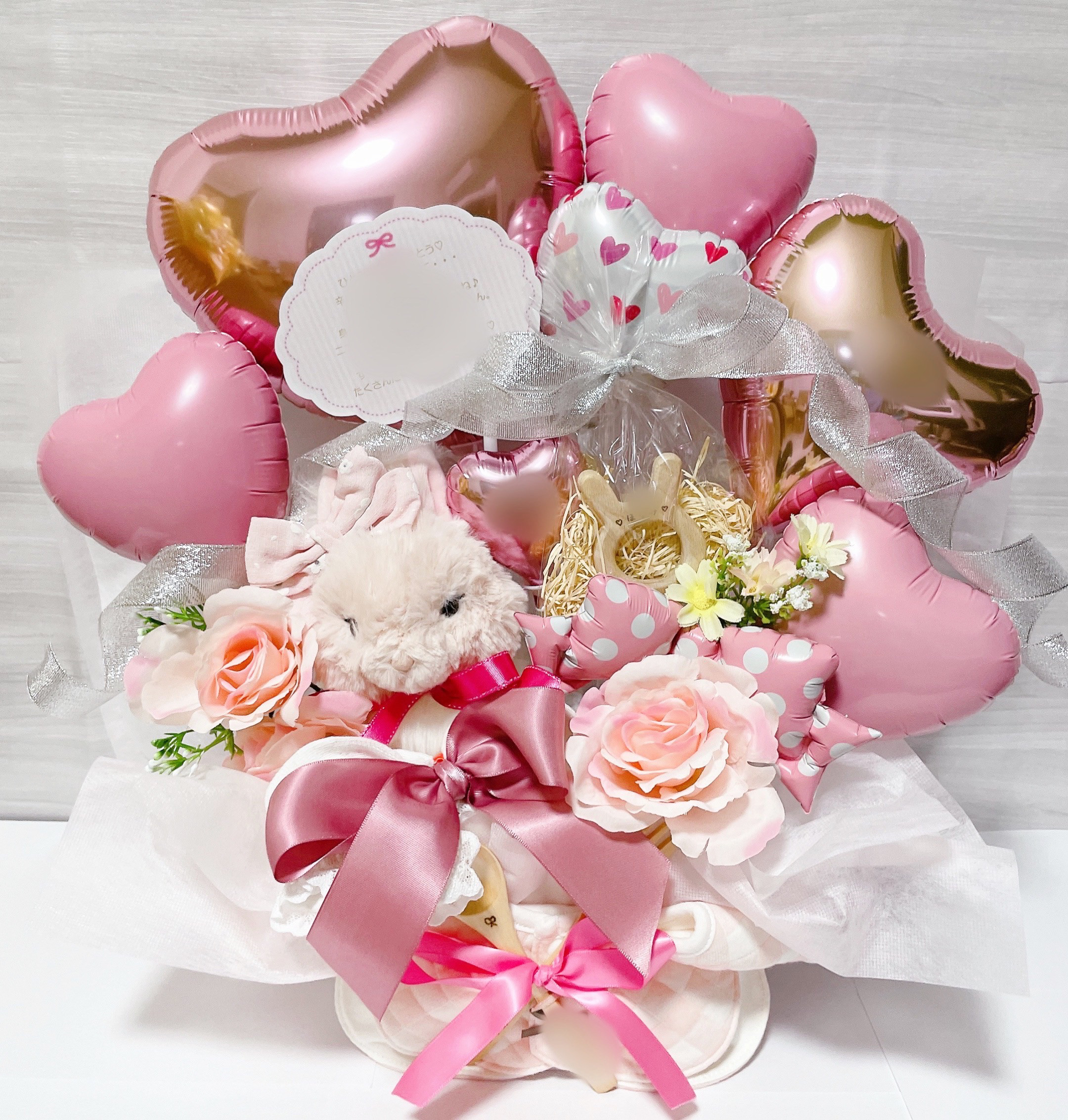 おむつケーキ　バルーンギフト　バルーンアレンジ  名入れギフト　オムツケーキ　名入れ　ギフト　プレゼント　バルーン