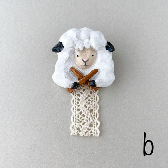 羊の編み物ブローチ new 5枚目の画像