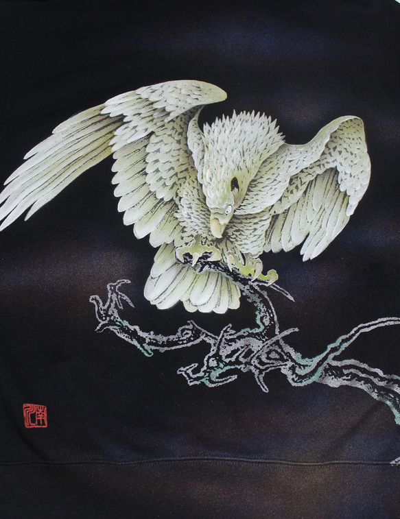 暖かい　冬のカーディガンに最適　手描き京友禅パーカー　白ワシ 4枚目の画像