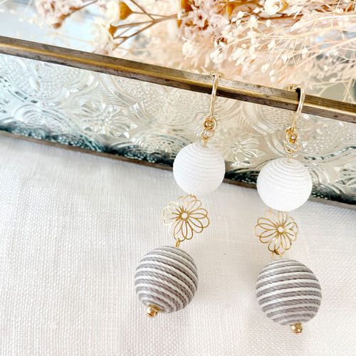 選べるボンボン】イヤリング ピアス 上品/セレブ/お呼ばれ/ピンク