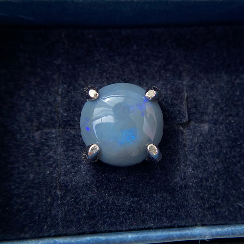 天然ブラックオパール片耳シルバーピアス☆オーストラリア産原石から  