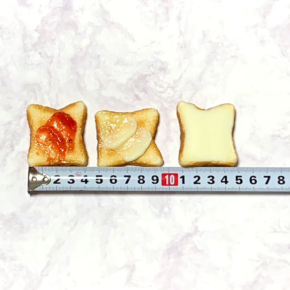 小さい食パンの食品サンプル　20g 7枚目の画像