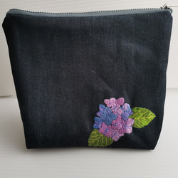 【紫陽花刺繍】小物ポーチ 1枚目の画像