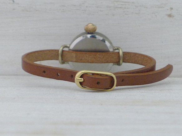 “瓢蟲-B”24 毫米黃銅圓形腳背錶殼手鍊式手工手錶 (375) 第6張的照片