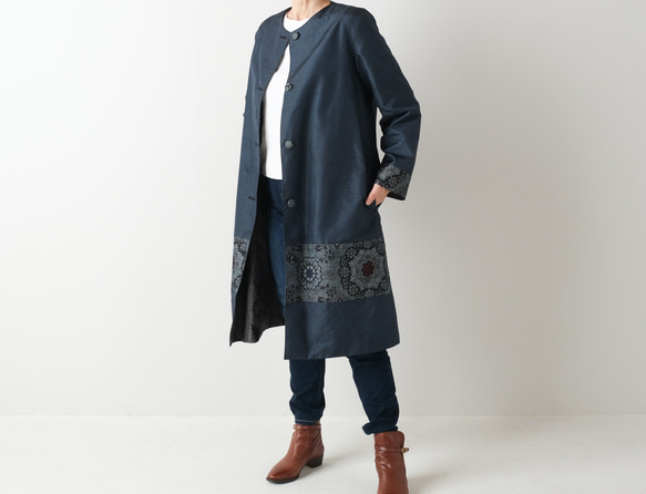 正絹紬とアンティーク大島紬のパッチワークコート　リバーシブル　青割り込み絣　着物リメイク 1枚目の画像