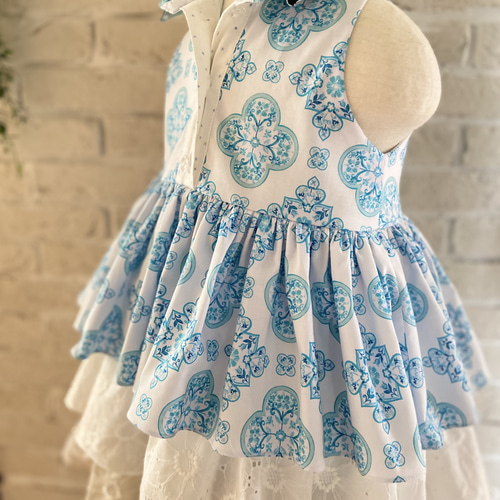 ハレルヤ　日本製　ヴィクトリア朝の少女服　ラミー100%ワンピース 子供服 KUNIKAさん✖️YUWA アイシングクッキー柄 ノースリーブ