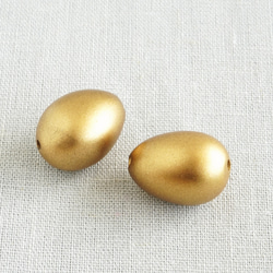 (1個)  19mm 金色の卵形のビーズ　オーストリア製 2枚目の画像