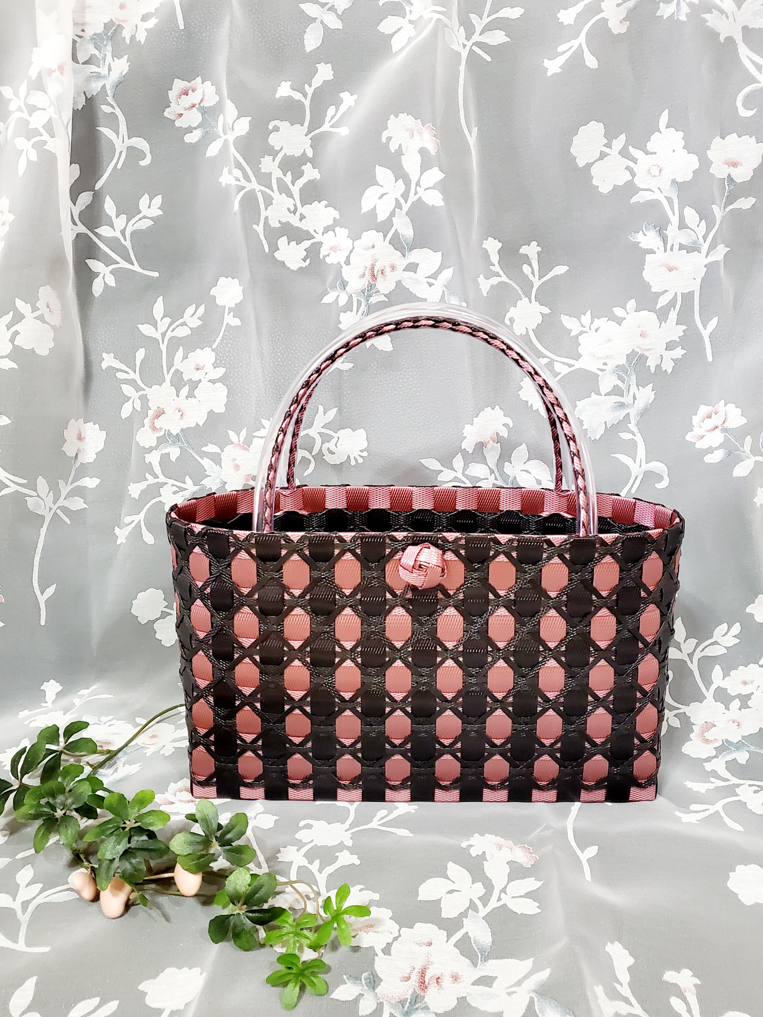 ♡プラカゴ‪ ✿レース ピンク×ブラック コンパクトサイズ かごバッグ‬