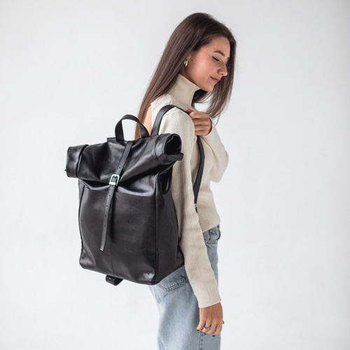 PORTER ブラック ロールトップリュック PORTER ブラック ロールトップリュック - メルカリ