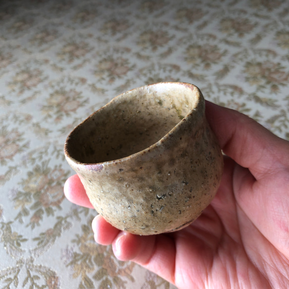 ぐい呑み　神の倉　自然釉薬　陶芸　陶器　 1枚目の画像