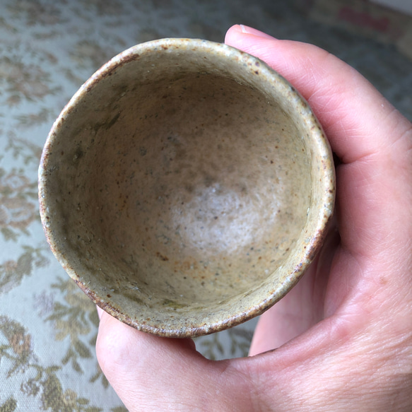 ぐい呑み　神の倉　自然釉薬　陶芸　陶器　 3枚目の画像