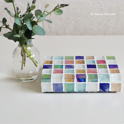 特集掲載☆カラフルMix ガラスモザイクタイルのディスプレイトレイmini（飾り台・小物置き）【受注制作】 4枚目の画像