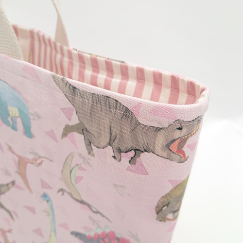 入園入学グッズ☆お道具袋 水彩タッチの恐竜 - メルカリ