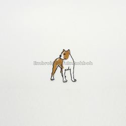 振り向くピットブル　刺繍ワッペン　犬ワッペン　 1枚目の画像