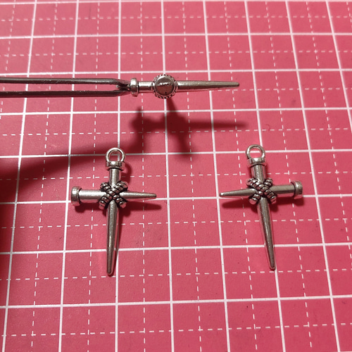 十字架型チャーム メタルチャーム 十字架モチーフ クロスチャーム 十字架チャーム