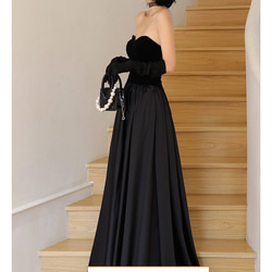 ブラック チューブトップ ウエディングドレス 2枚目の画像