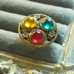 ゴールドとブルーのシャネルヴィンテージボタンのリング（K16GP