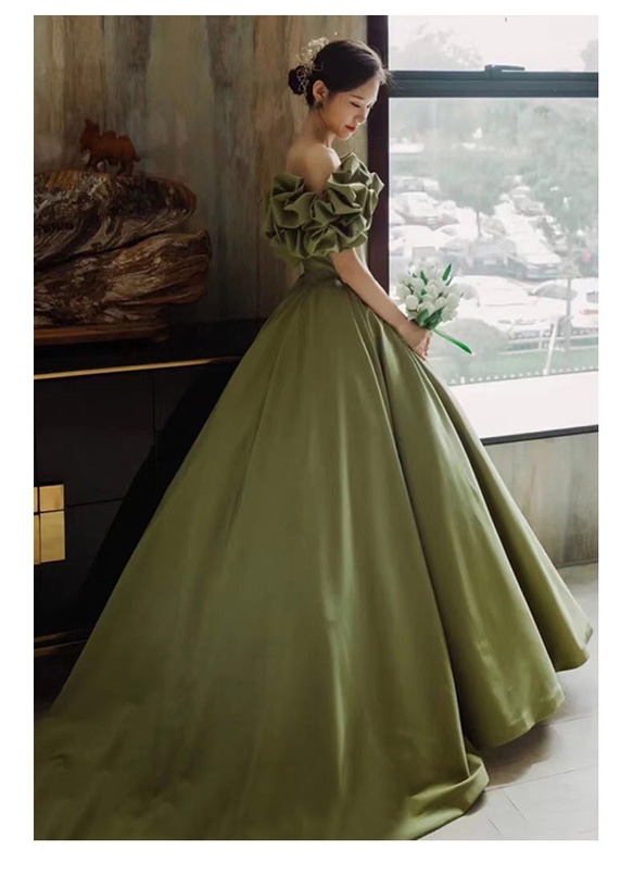 フリルオフショルダー グリーンドレス 二次会 前撮り フォト バスト ウエスト ヒップ