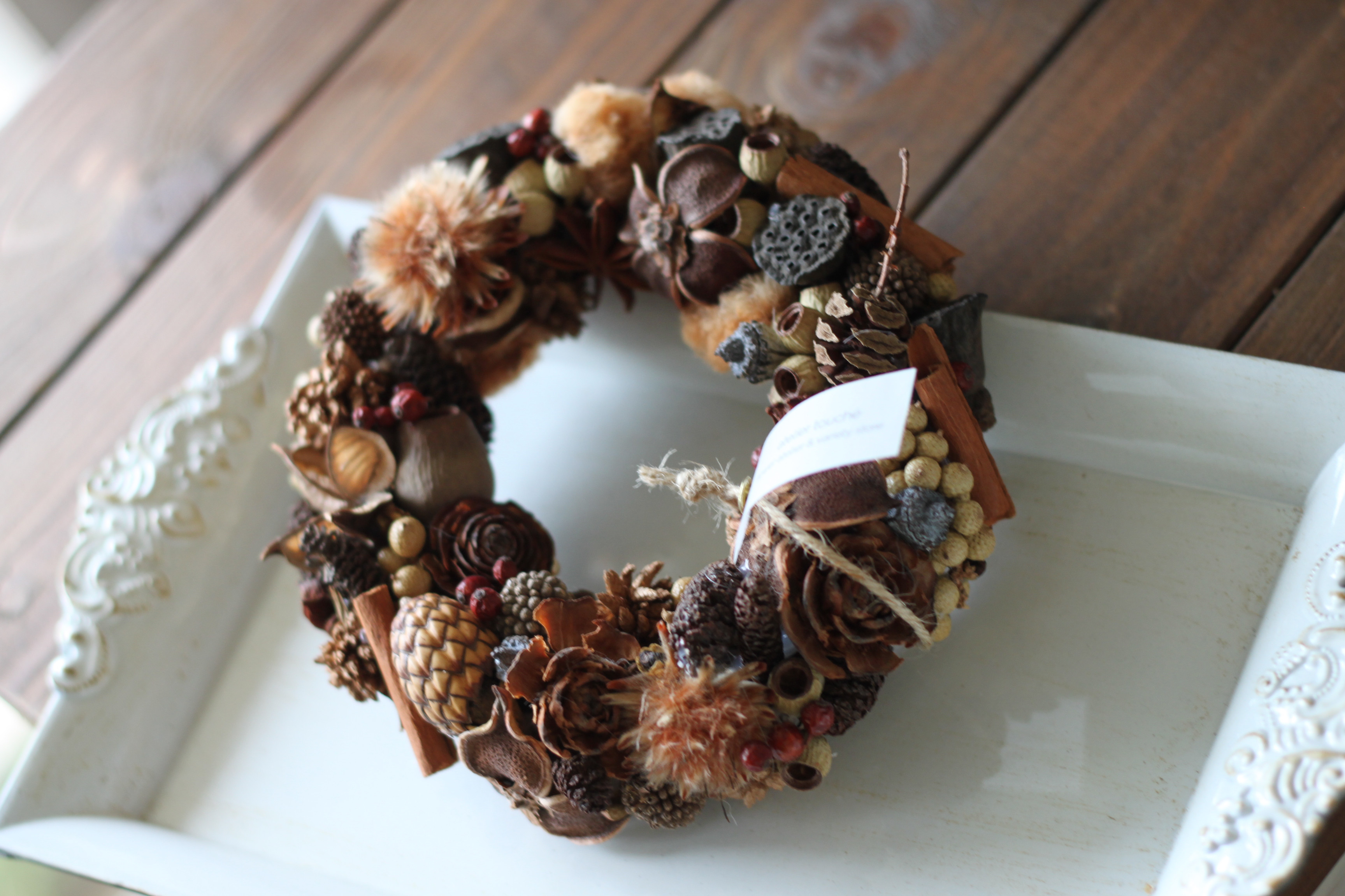 受注制作【Creema限定】木の実のオーバルリース　インテリア雑貨　ギフト　新築祝い