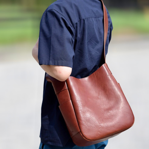 革鞄 ショルダーバッグ レザーバッグ イタリアンレザー 肩掛け 本革