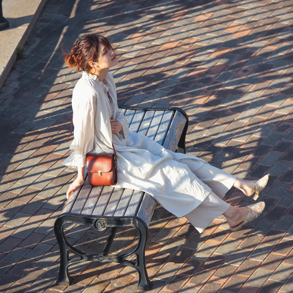 革鞄 ショルダーバッグ レザーバッグ イタリアンレザー 可愛い 本革 