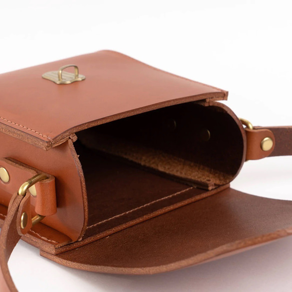 革鞄 ショルダーバッグ レザーバッグ イタリアンレザー 可愛い 本革 