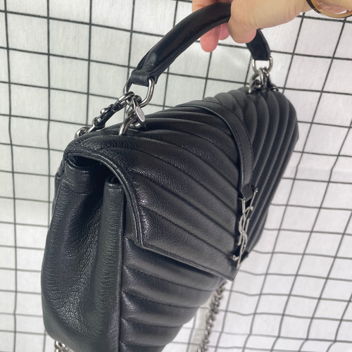 サンローラン YSL ショルダー バッグ シルバー サンローラン SAINT LAURENT ショルダーバッグ レザー シルバー