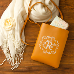 オリジナルアート スマホショルダー 【＊選べるカラー・イニシャル＊】 スマホポーチ スマホポシェット ミニバッグ 2枚目の画像