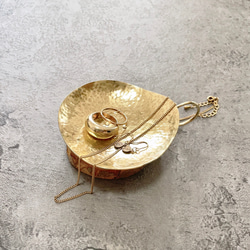 『燭』真鍮のキャンドルホルダー 2枚目の画像