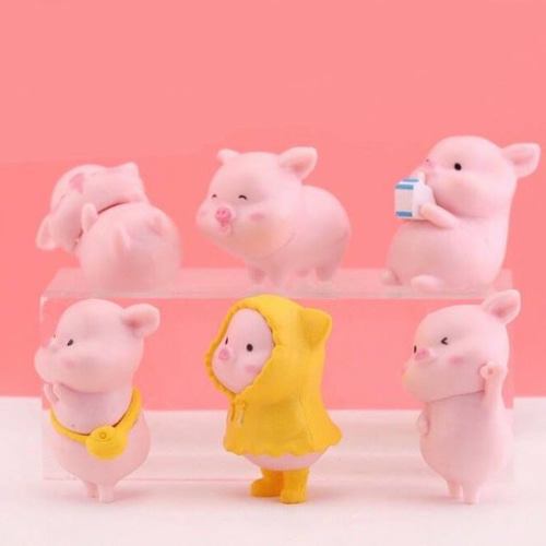 勉強や工作コーナーを彩る、かわいらしい表情のピンクのミニブタの6体